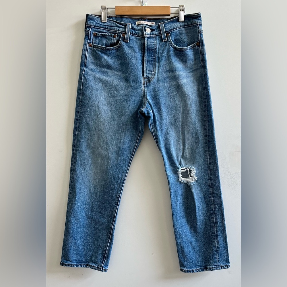 Levi's Premium Wedgie Straight Blue High Rise Jeans women’s Size:29